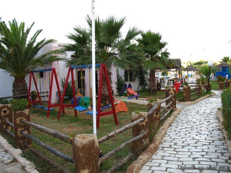 Yasmine Beach Екстер'єр фото