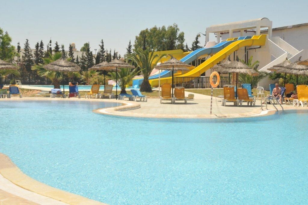 Yasmine Beach Екстер'єр фото